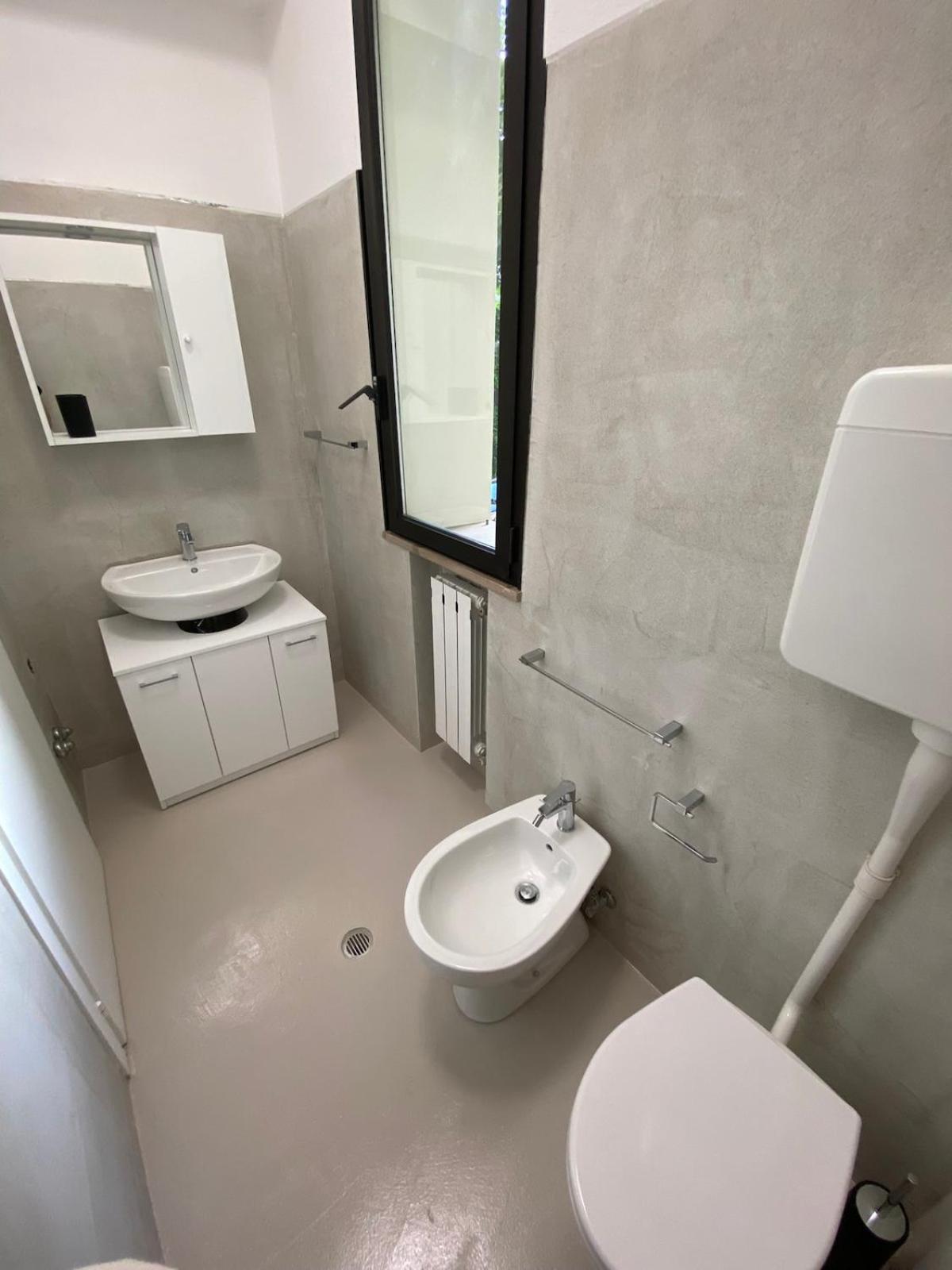 Ampio Appartamento In Posizione Strategica Rímini Exterior foto