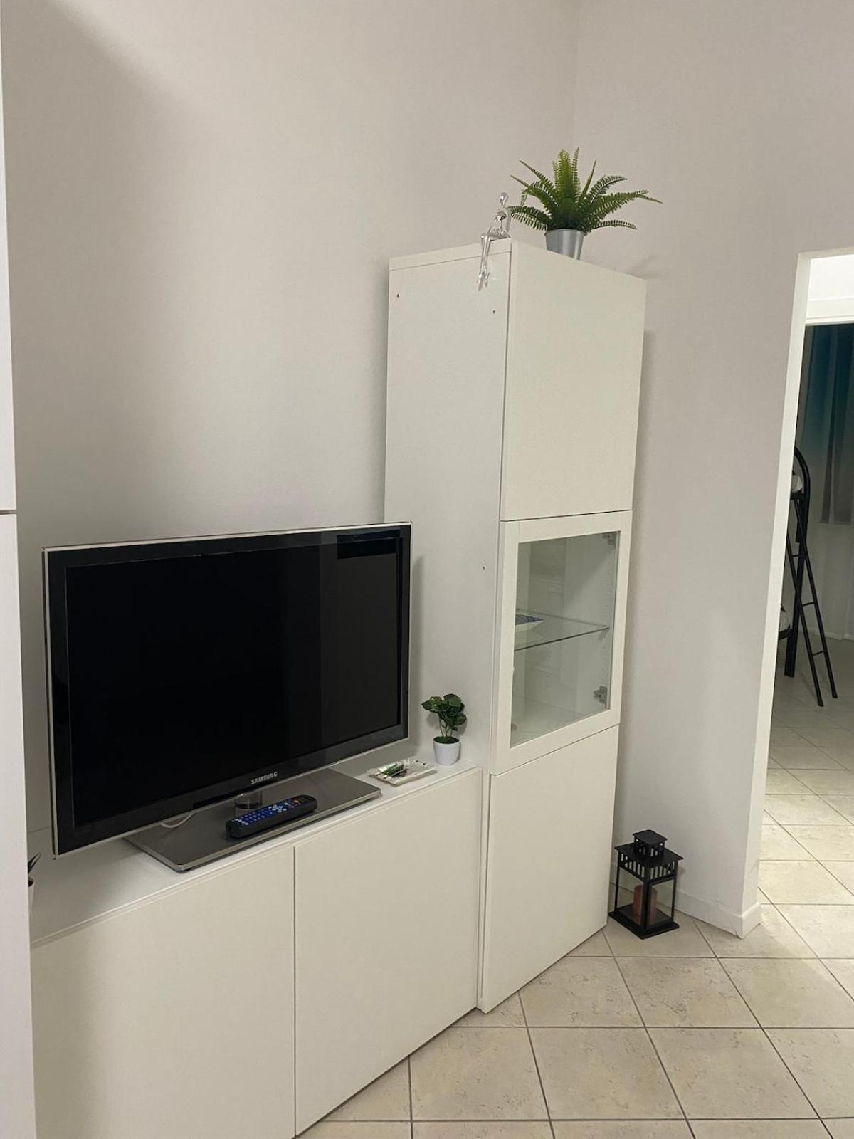 Ampio Appartamento In Posizione Strategica Rímini Exterior foto